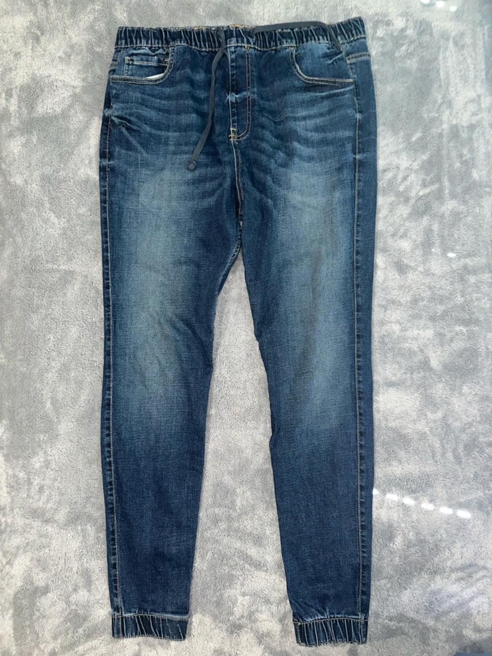 Men’s Hollister Dark Blue Jogger Jeans